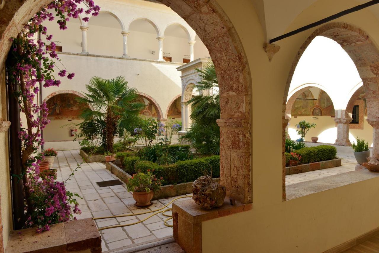 Convento Di Stignano Hotel Rignano Garganico Exterior photo